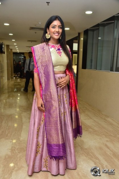 Eesha-Rebba-at-Diwali-New-Collections-Fashion-Show